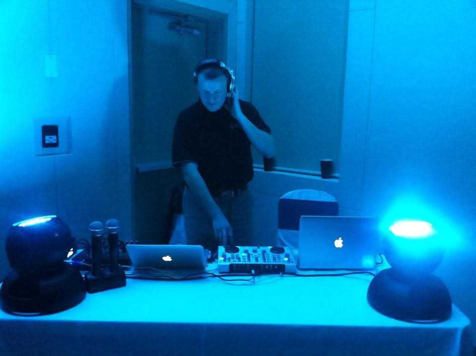 Wedding_DJ_Vancouver